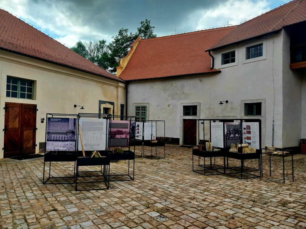 Výstava Praha kamenná a Den zednické lžíce v Centru stavitelského dědictví Národního technického muzea